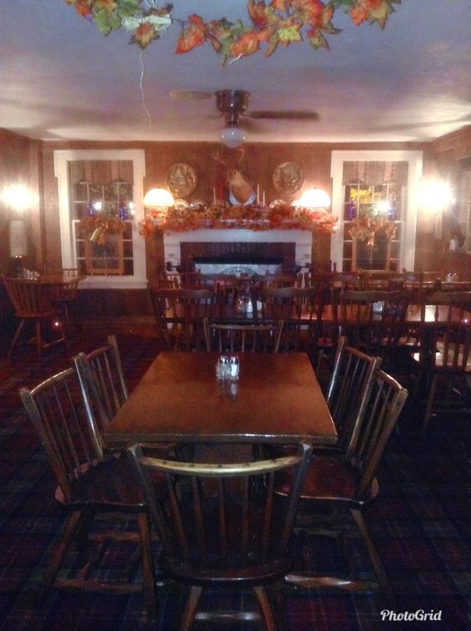 Rider'S Inn Painesville Exterior photo